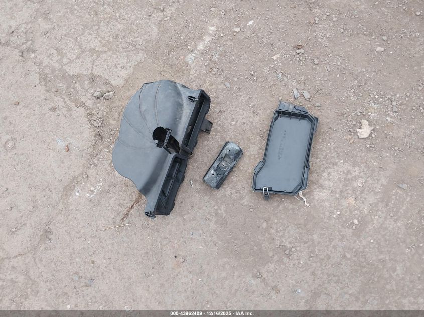 2008 Mercedes-Benz C 300 Luxury 4Matic/Sport 4Matic VIN: WDDGF81X88F187798 Lot: 43962409