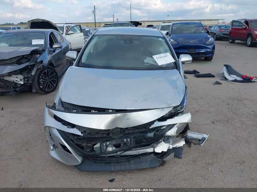 2021 Toyota Prius Prime Le VIN: JTDKAMFP8M3196470 Lot: 43962427