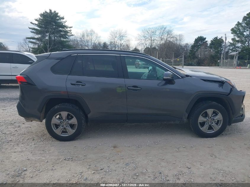 2024 Toyota Rav4 Xle VIN: 2T3W1RFV9RC278176 Lot: 43962457