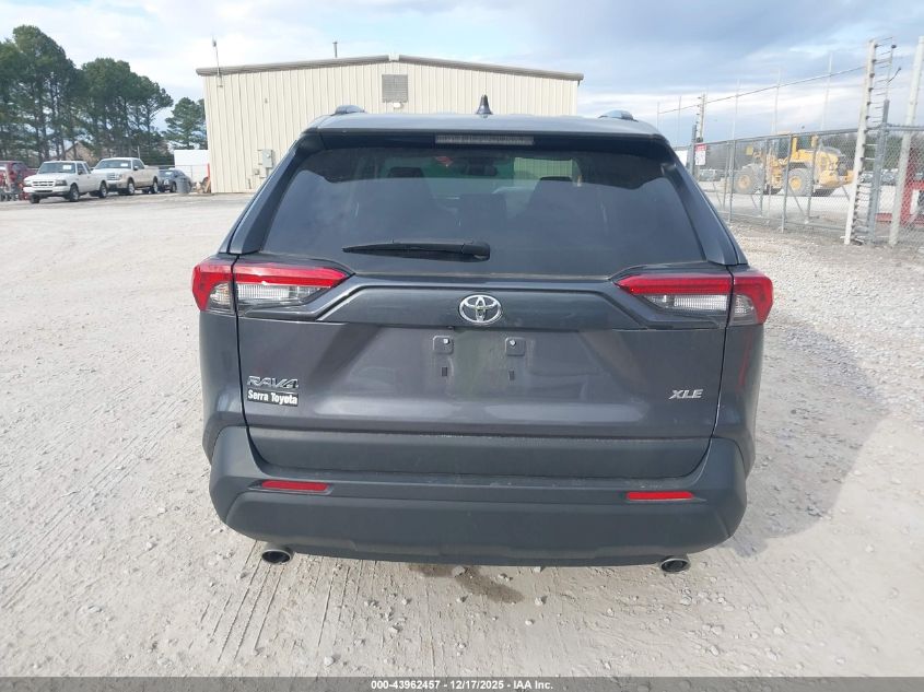 2024 Toyota Rav4 Xle VIN: 2T3W1RFV9RC278176 Lot: 43962457
