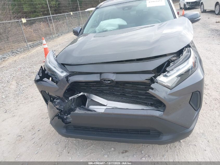 2024 Toyota Rav4 Xle VIN: 2T3W1RFV9RC278176 Lot: 43962457