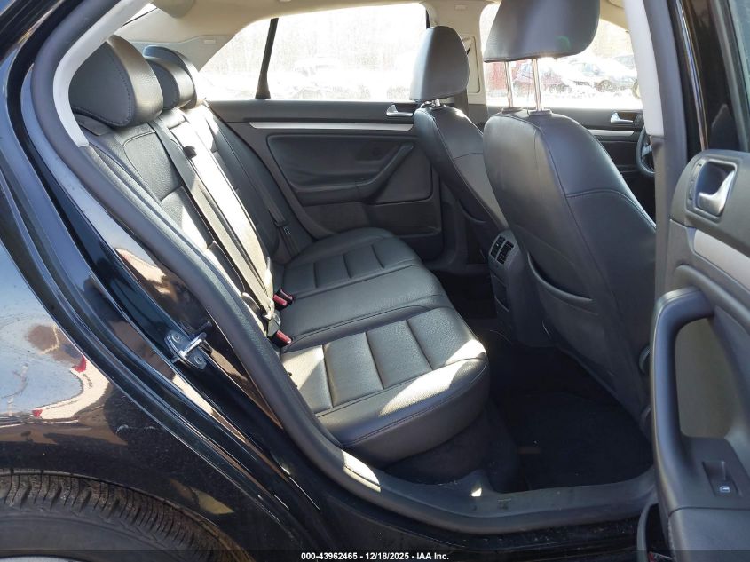 2009 Volkswagen Jetta Se/Sel VIN: 3VWRZ71K59M073622 Lot: 43962465