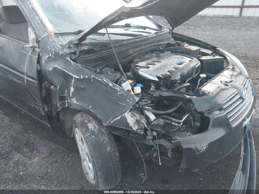 2006 Hyundai Accent Gls VIN: KMHCN46C86U008755 Lot: 43962468