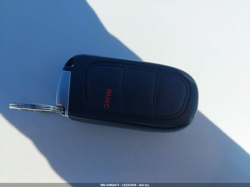 2019 Jeep Cherokee Latitude Plus Fwd VIN: 1C4PJLLBXKD318679 Lot: 43962473