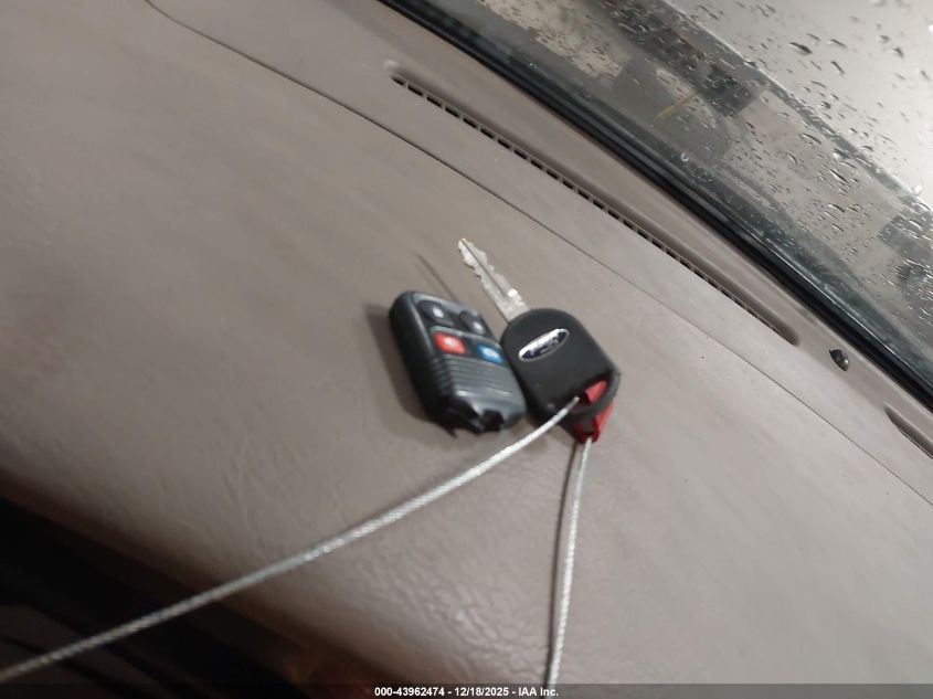 2003 Ford Taurus Sel VIN: 1FAHP56S03G210104 Lot: 43962474