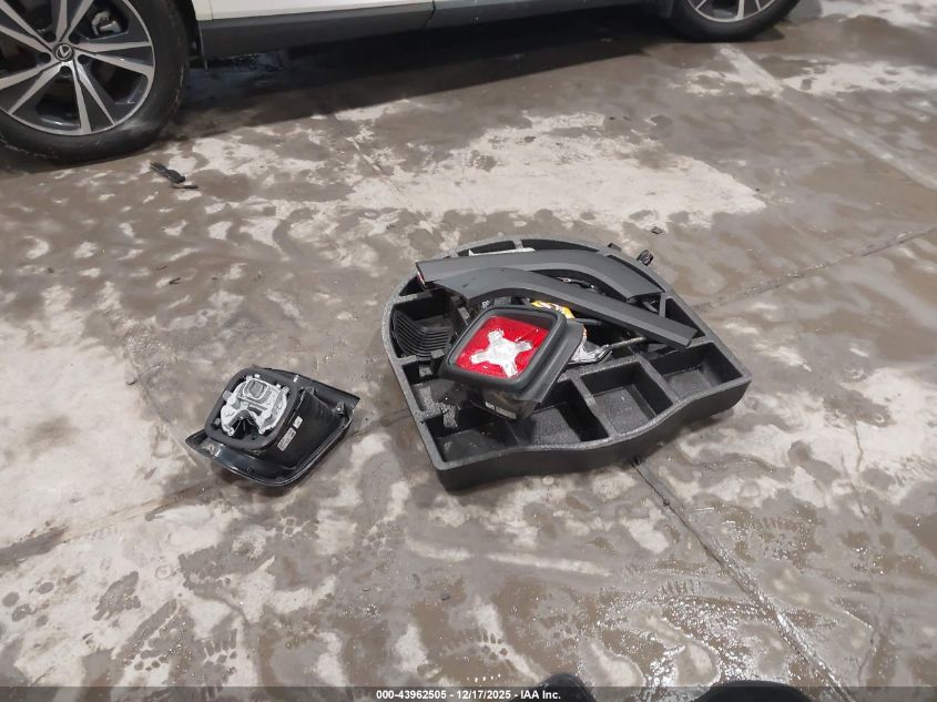 2018 Jeep Renegade Sport 4X4 VIN: ZACCJBAB9JPH99200 Lot: 43962505