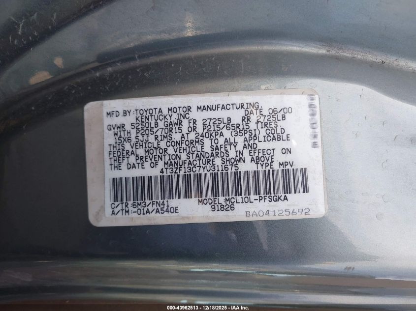 2000 Toyota Sienna Le VIN: 4T3ZF13C7YU311675 Lot: 43962513