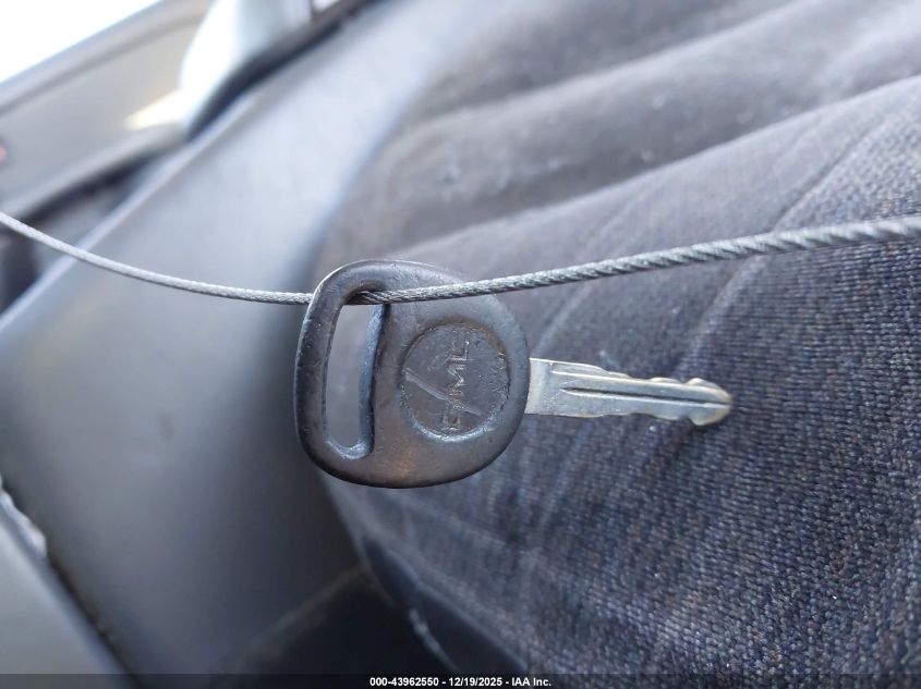 2000 GMC Sierra 1500 Sle VIN: 2GTEC19T9Y1187917 Lot: 43962550