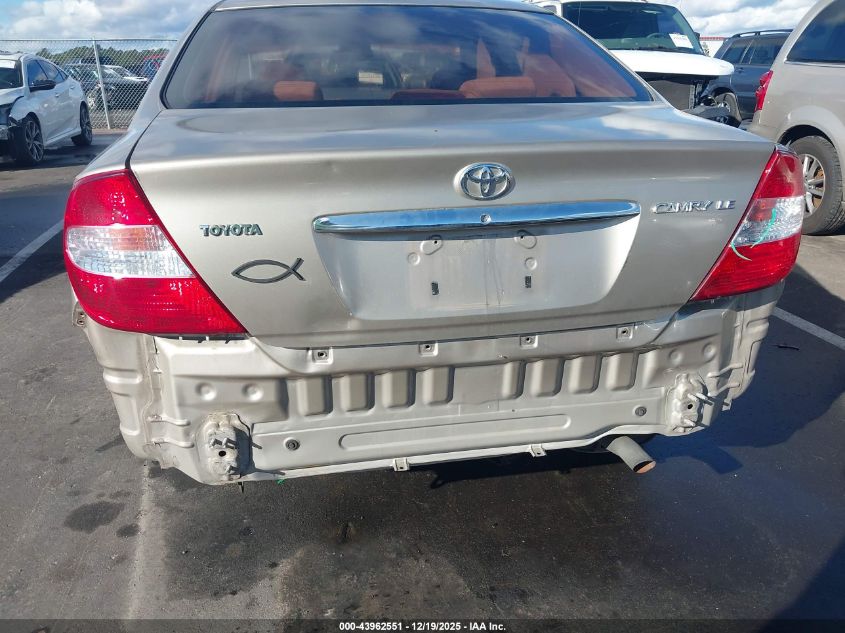 2004 Toyota Camry Le VIN: JTDBE32K540297668 Lot: 43962551