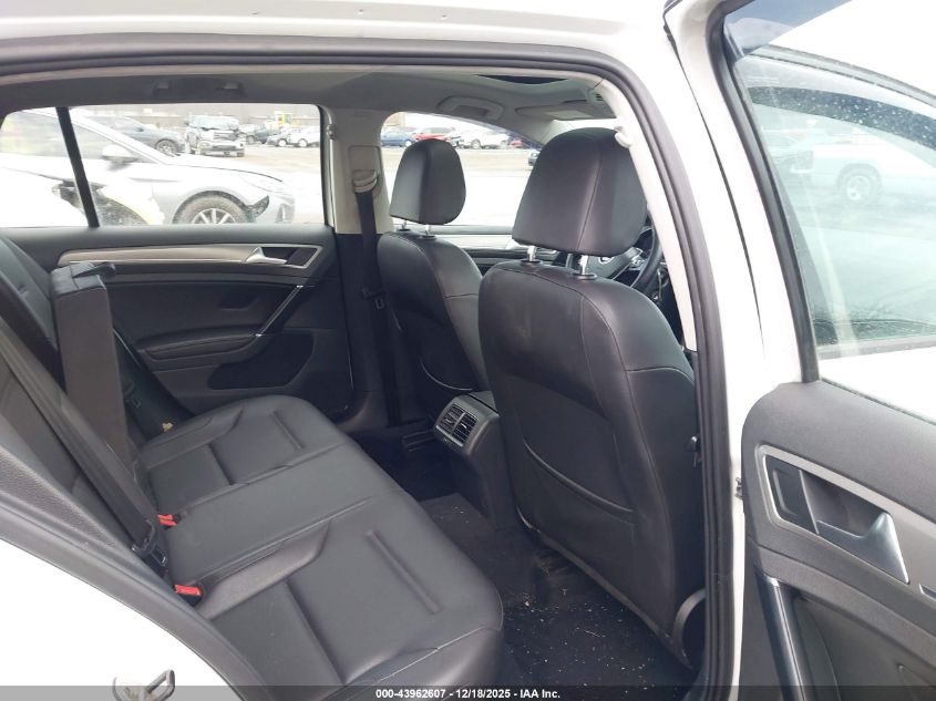 2015 Volkswagen Golf Tdi Se 4-Door VIN: 3VWRA7AU4FM035027 Lot: 43962607