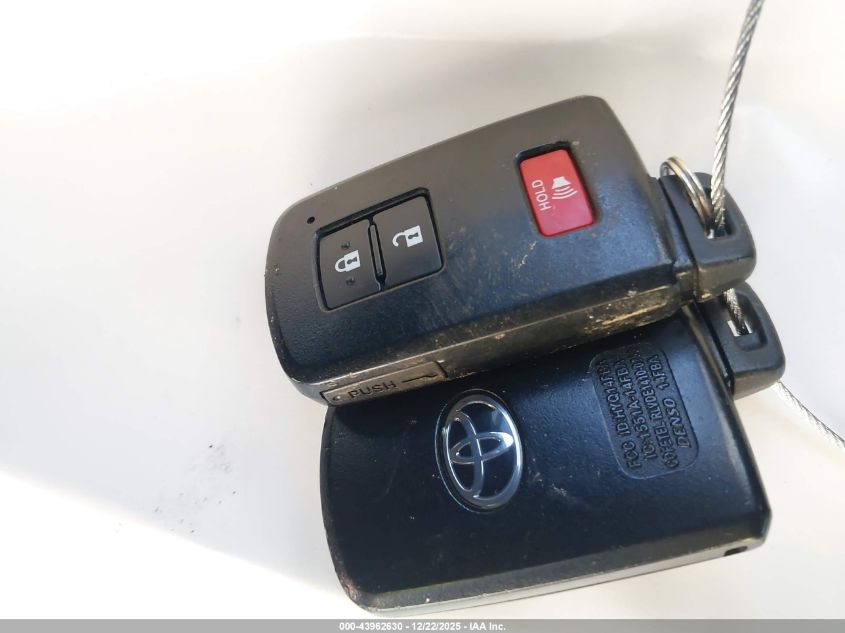 2018 Toyota Rav4 Xle VIN: JTMRFREV4JJ736286 Lot: 43962630