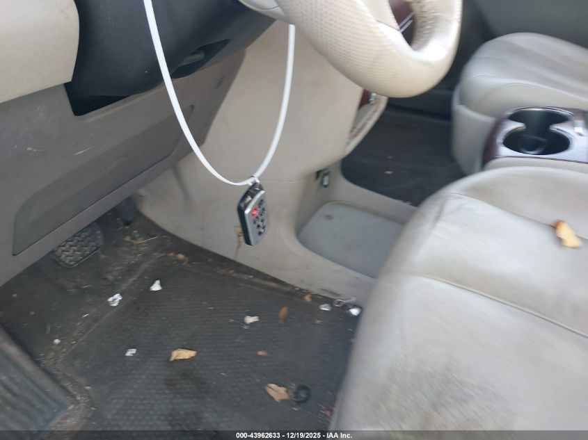 2014 Toyota Sienna Xle V6 8 Passenger VIN: 5TDYK3DC7ES440093 Lot: 43962633