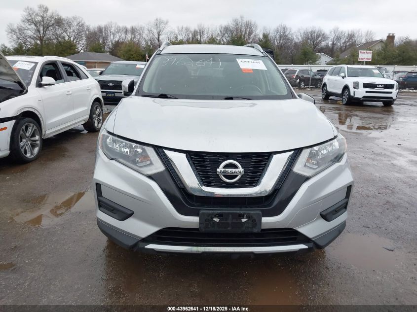2017 Nissan Rogue Sv VIN: JN8AT2MV5HW252367 Lot: 43962641