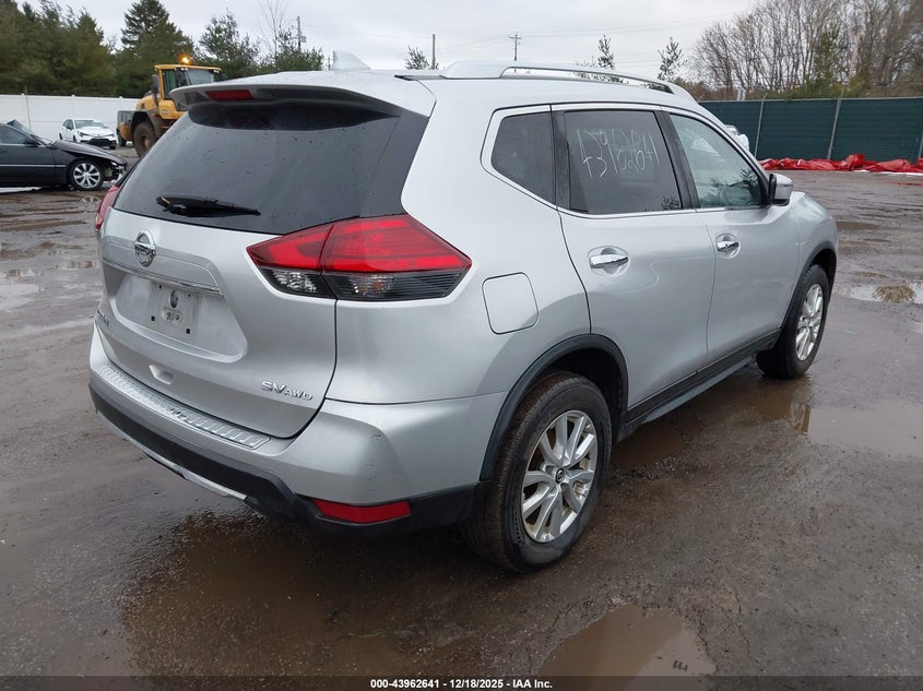 2017 Nissan Rogue Sv