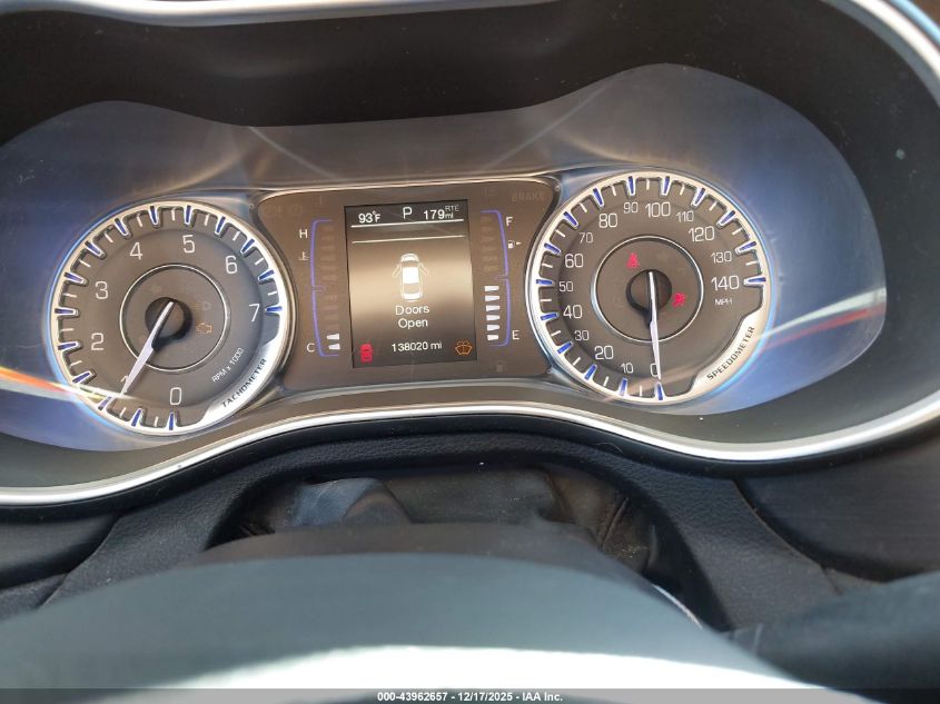 2015 Chrysler 200 Limited VIN: 1C3CCCABXFN564549 Lot: 43962657