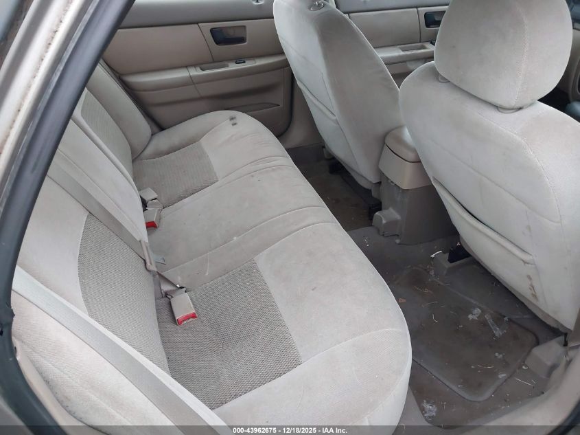 2005 Ford Taurus Se VIN: 1FAFP53205A239975 Lot: 43962675