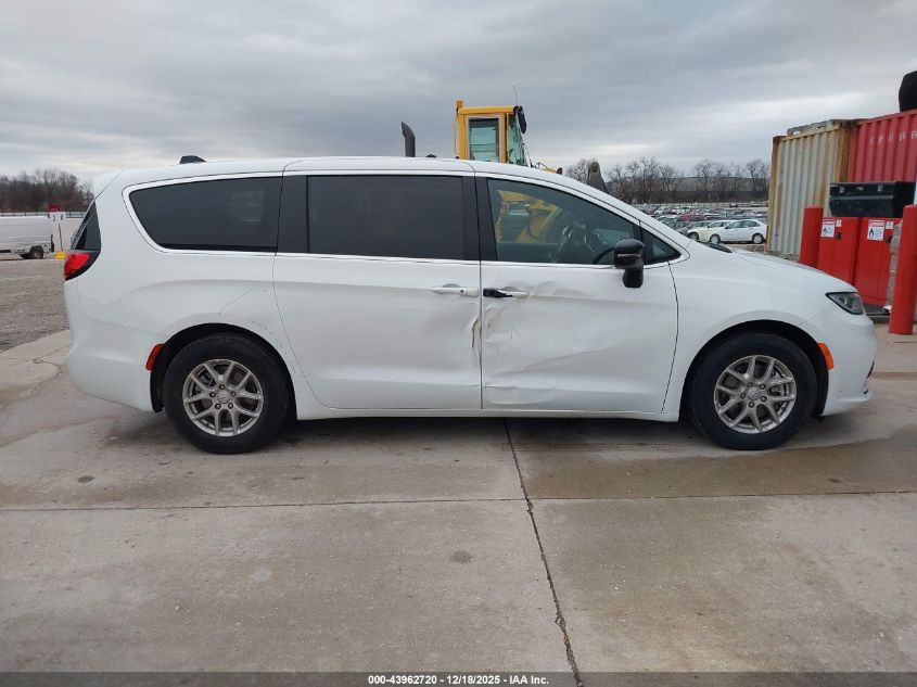 2025 Chrysler Pacifica - 2C4RC1BG6SR577090