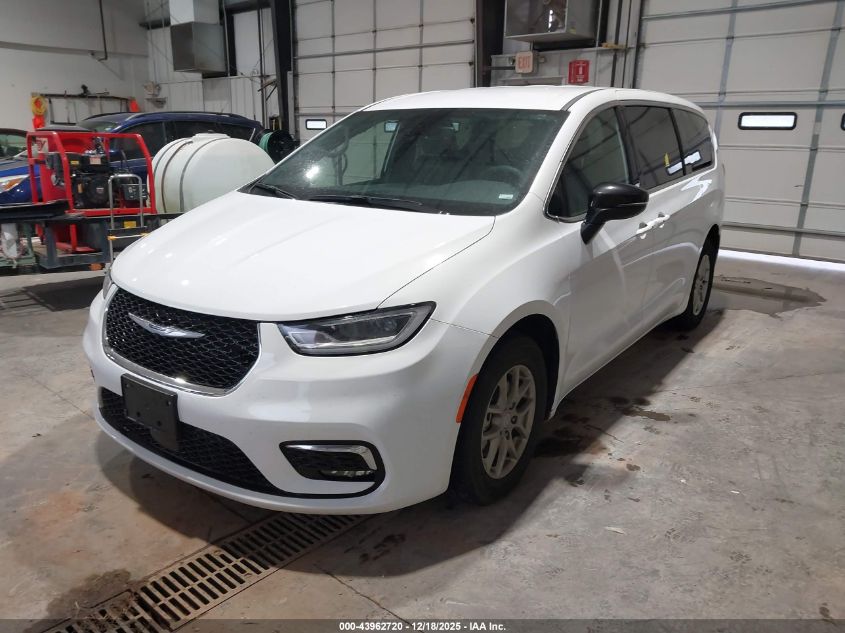 2025 Chrysler Pacifica - 2C4RC1BG6SR577090
