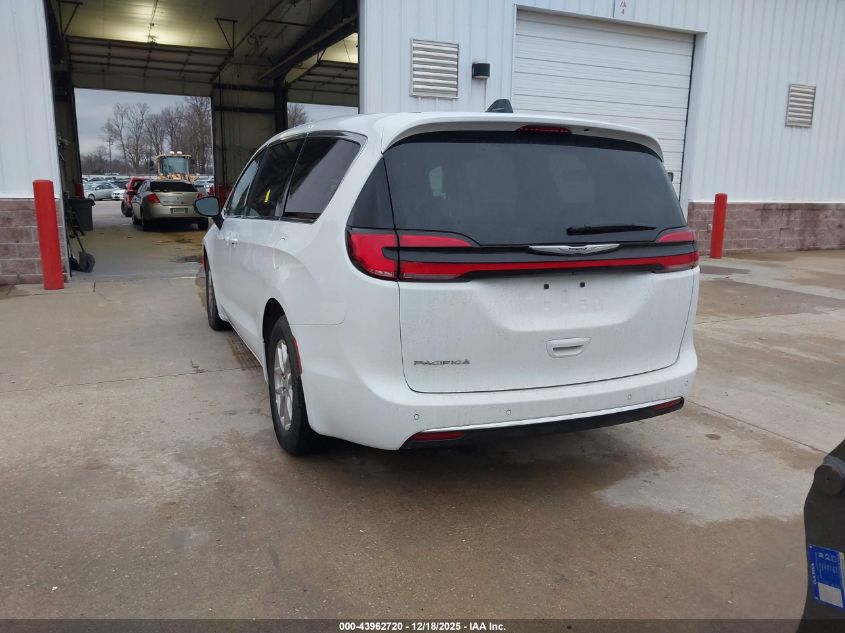 2025 Chrysler Pacifica - 2C4RC1BG6SR577090