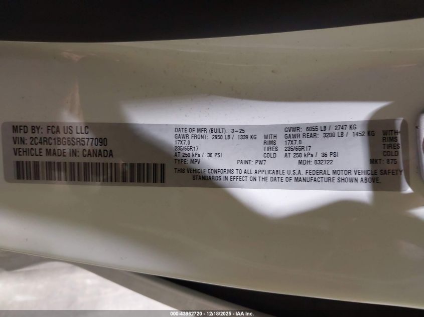 2025 Chrysler Pacifica - 2C4RC1BG6SR577090