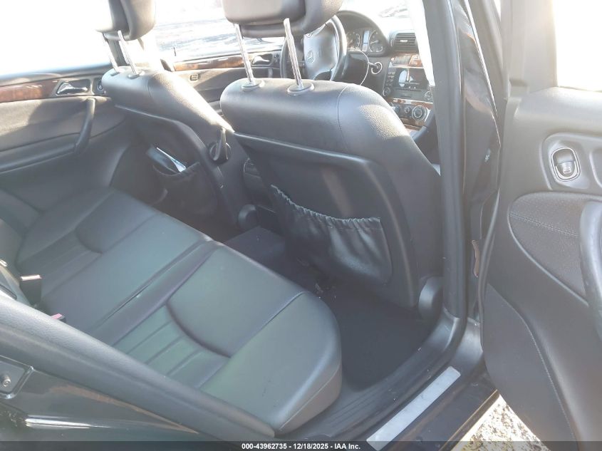 2007 Mercedes-Benz C 280 Luxury 4Matic VIN: WDBRF92HX7F921810 Lot: 43962735