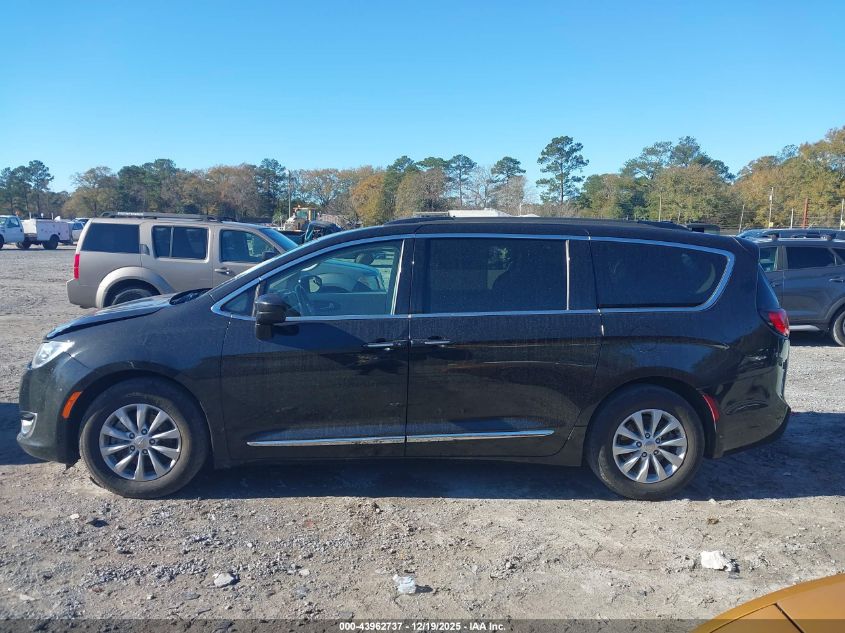 2017 Chrysler Pacifica Touring-L VIN: 2C4RC1BG1HR759448 Lot: 43962737