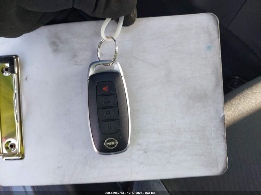 2024 Nissan Versa 1.6 Sv VIN: 3N1CN8EV9RL922867 Lot: 43962744