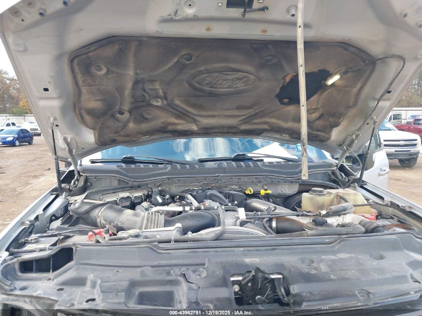 2017 Ford F-250 Lariat VIN: 1FT7W2BTXHEB40104 Lot: 43962751