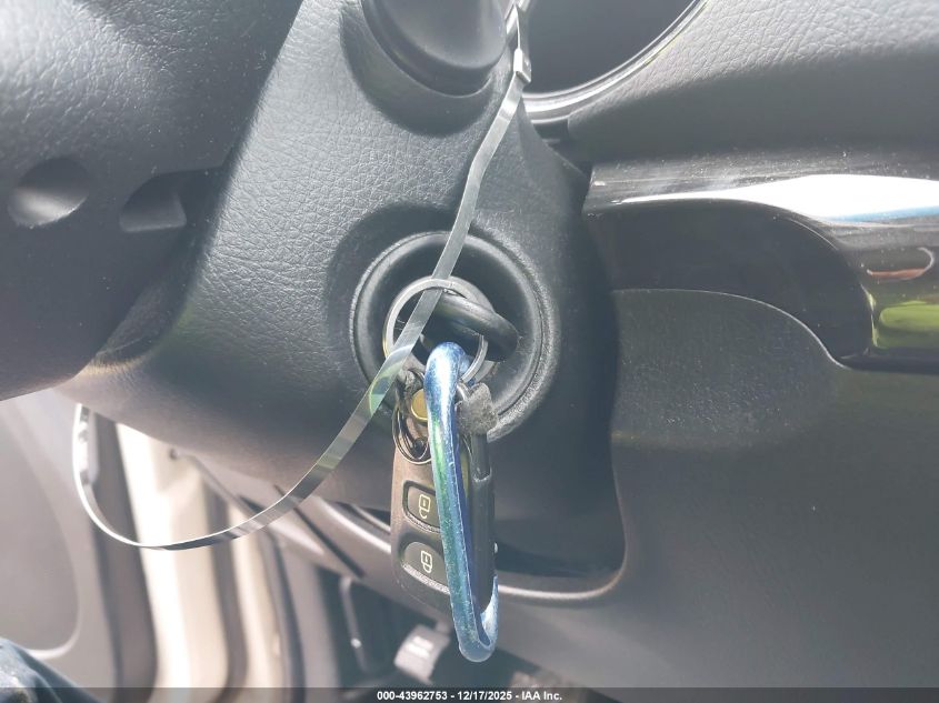 2012 Kia Sorento Lx VIN: 5XYKT3A14CG202511 Lot: 43962753