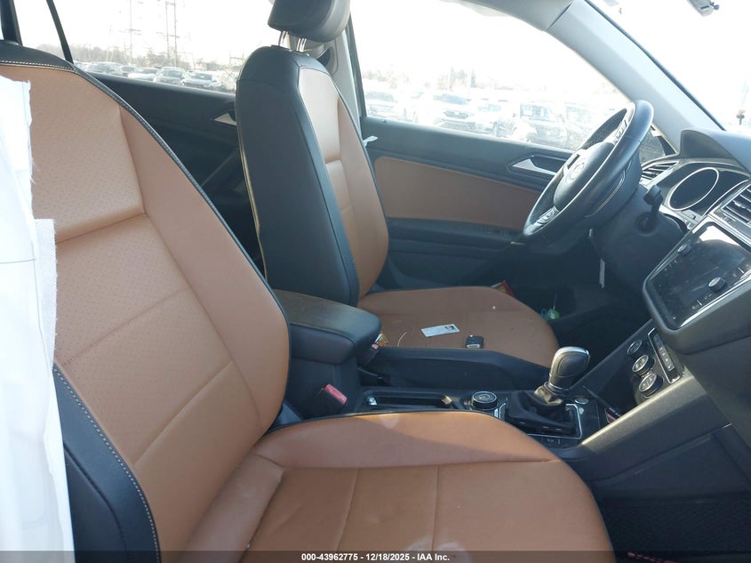 2018 Volkswagen Tiguan 2.0T Se/2.0T Sel