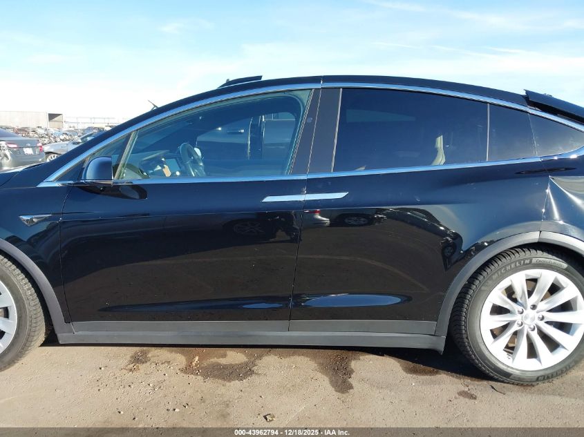 2021 Tesla Model X Long Range Dual Motor All-Wheel Drive/Long Range Plus Dual Motor All-Wheel Drive VIN: 5YJXCBE20MF320552 Lot: 43962794