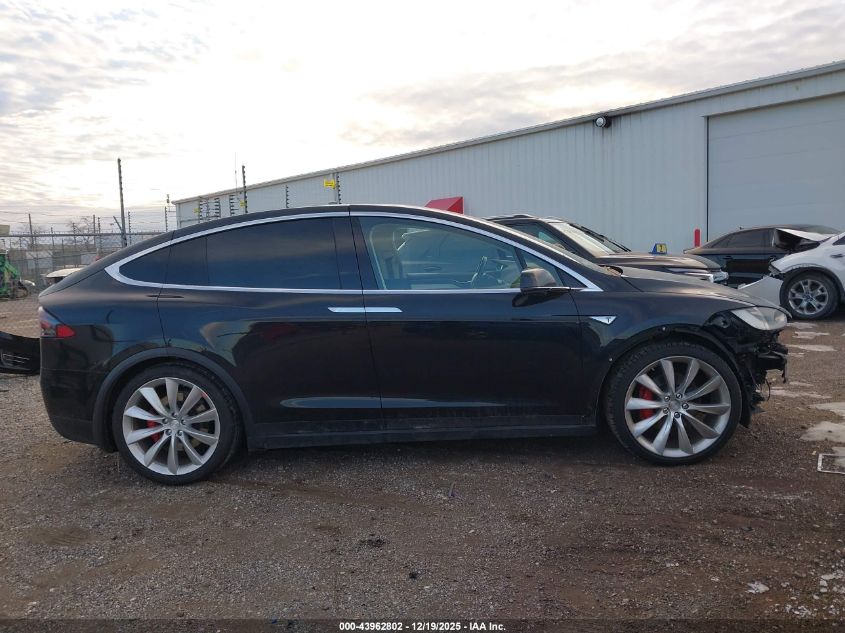 2016 Tesla Model X 75D/P100D/P90D VIN: 5YJXCBE44GFS00307 Lot: 43962802