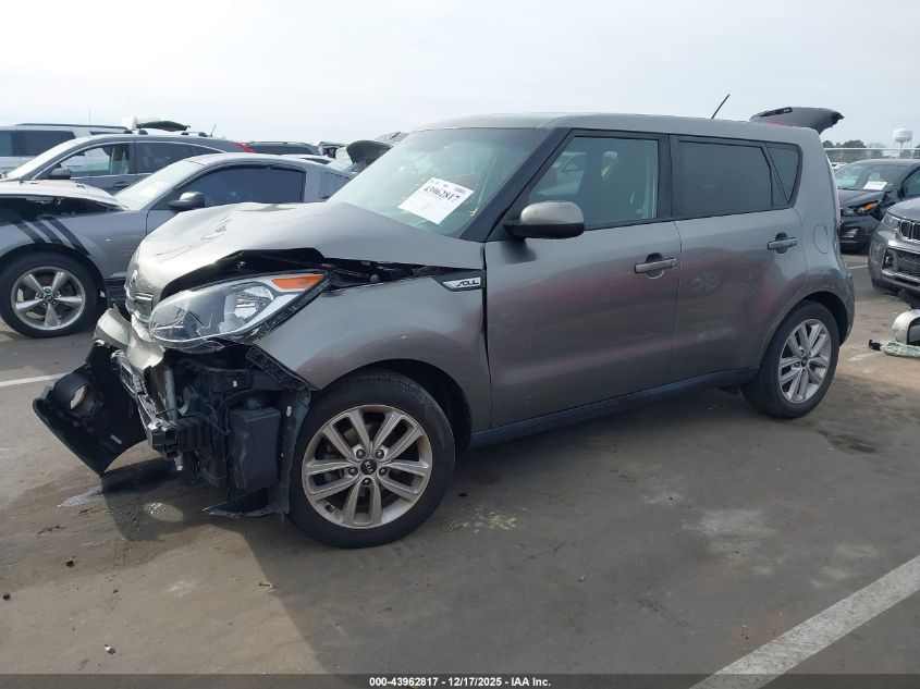 2017 Kia Soul + VIN: KNDJP3A52H7411480 Lot: 43962817