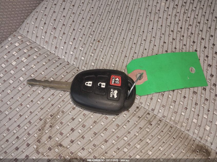 2012 Toyota Camry Xle VIN: 4T4BF1FK4CR205759 Lot: 43962814