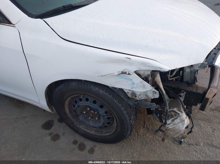 2010 Toyota Camry Le VIN: 4T4BF3EK6AR011227 Lot: 43962822