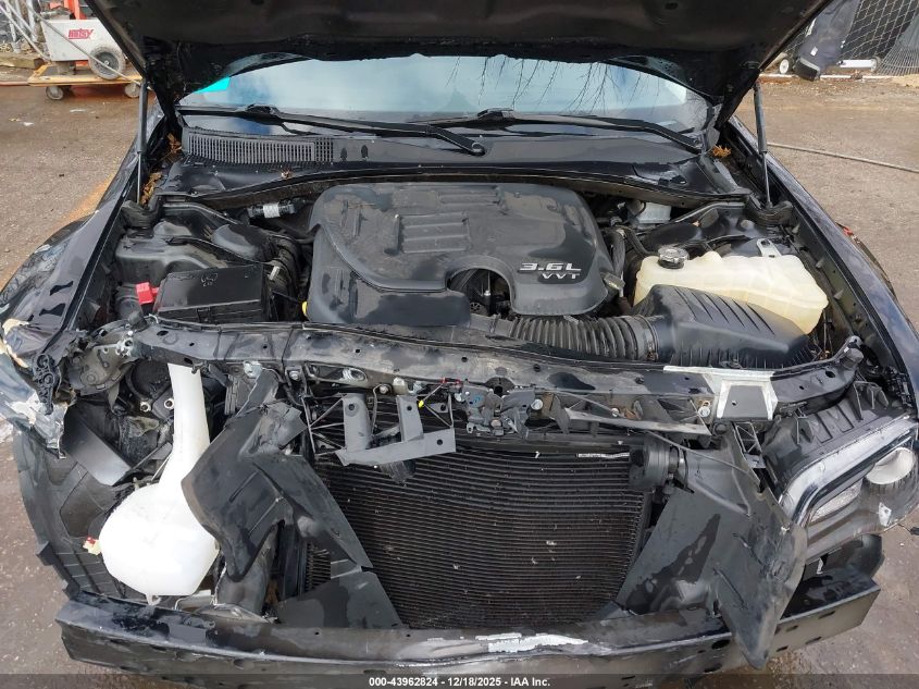 2023 Chrysler 300 Touring L VIN: 2C3CCADG0PH556191 Lot: 43962824