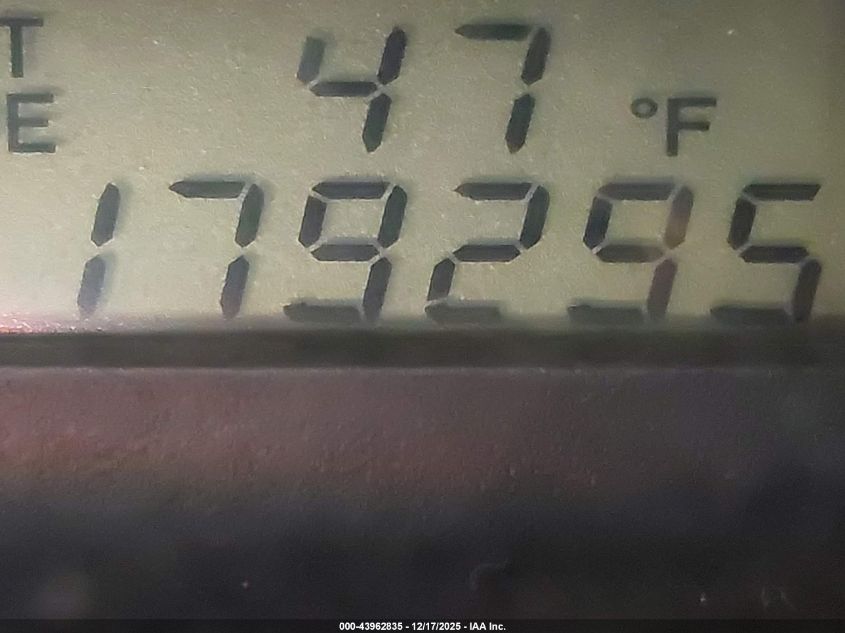 2005 Toyota Corolla Ce VIN: 1NXBR32E75Z373881 Lot: 43962835