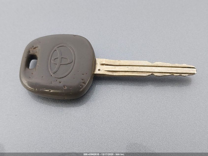 2005 Toyota Corolla Ce VIN: 1NXBR32E75Z373881 Lot: 43962835