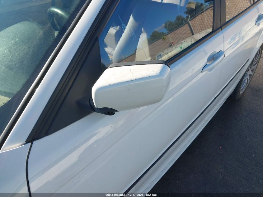 1999 BMW 323I VIN: WBAAM3333XCD56032 Lot: 43962856