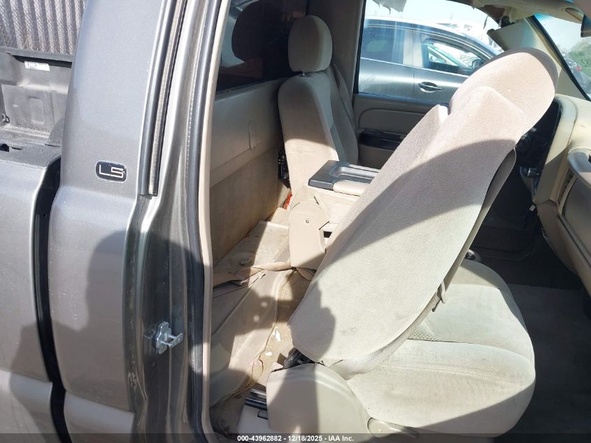 2004 Chevrolet Silverado 1500 Ls VIN: 1GCEC14VX4Z209143 Lot: 43962882