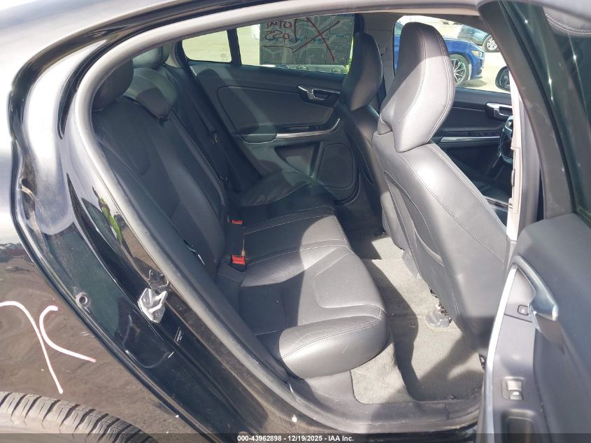 2016 Volvo S60 T5 Drive-E Premier VIN: YV126MFK7G2393723 Lot: 43962898