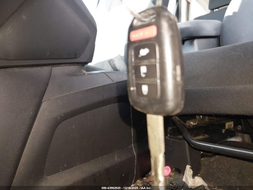 2015 Honda Cr-V Lx VIN: 2HKRM3H36FH558166 Lot: 43962920