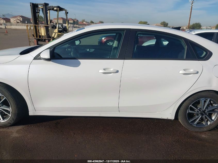 2023 Kia Forte Lxs VIN: 3KPF24AD8PE643906 Lot: 43962947