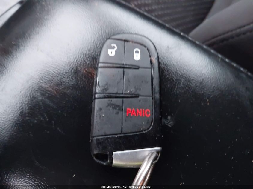 2018 Dodge Journey Se VIN: 3C4PDCAB3JT236831 Lot: 43963016