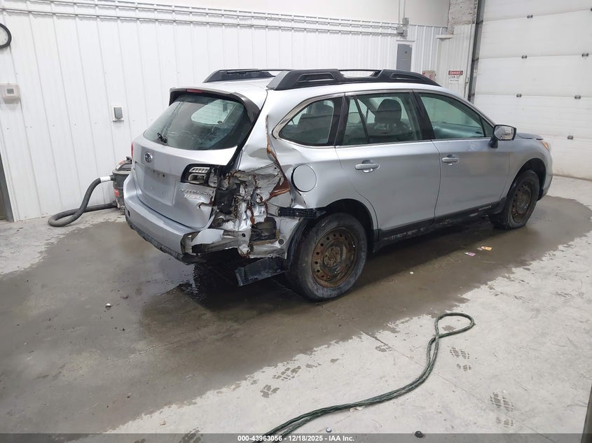 2015 Subaru Outback 2.5I