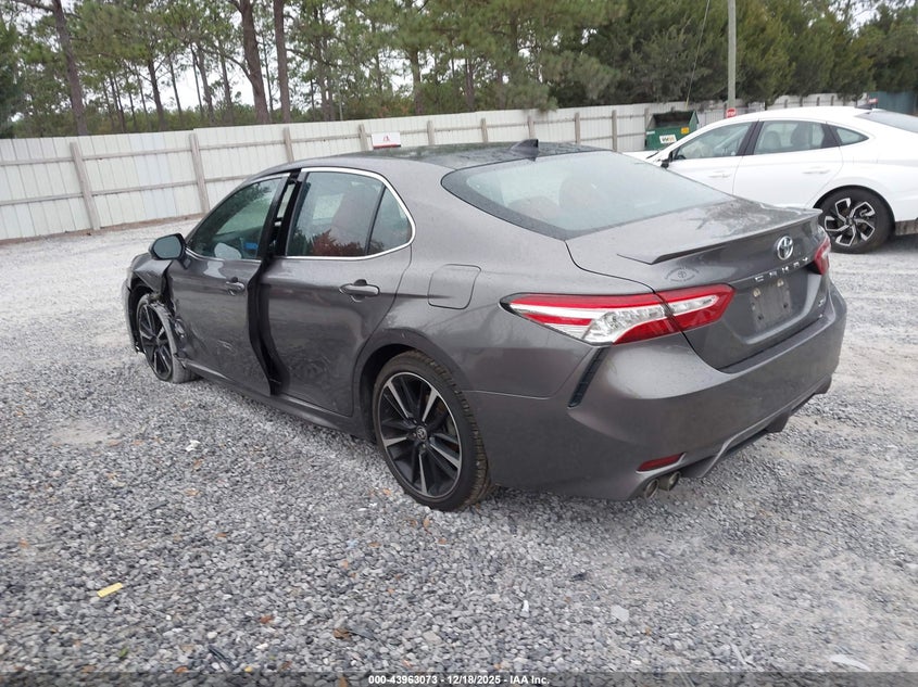 2020 Toyota Camry Xse
