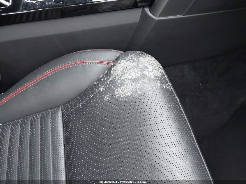 2017 Land Rover Discovery Hse VIN: SALRRBBV2HA023022 Lot: 43963074