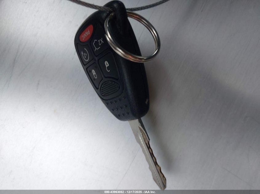 2013 Chrysler 200 Limited VIN: 1C3CCBCG6DN522802 Lot: 43963082