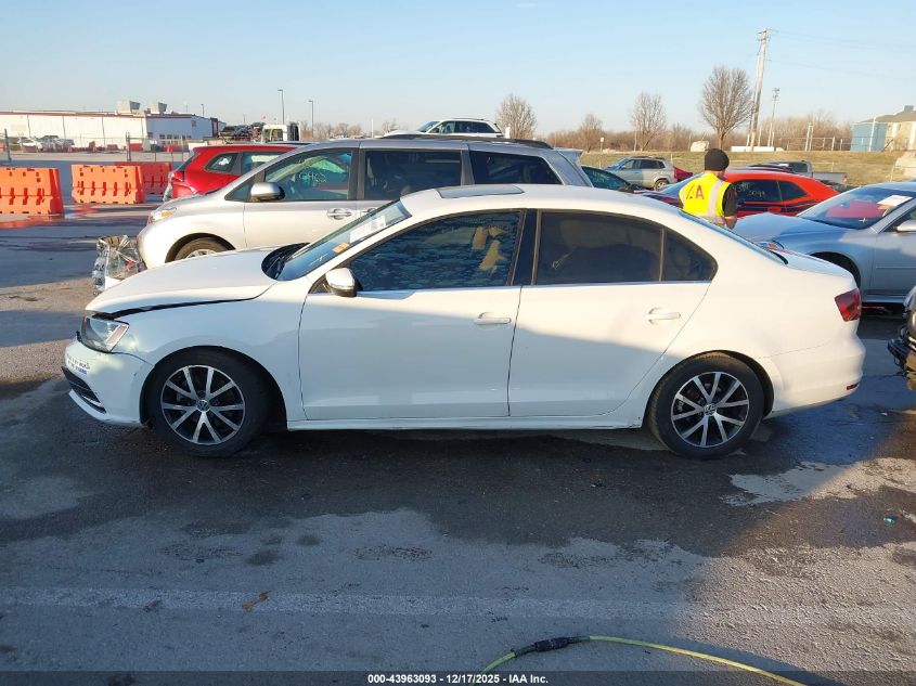 2017 Volkswagen Jetta 1.4T Se VIN: 3VWDB7AJ5HM395889 Lot: 43963093