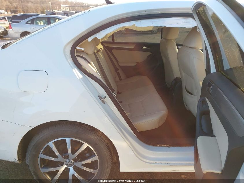 2017 Volkswagen Jetta 1.4T Se VIN: 3VWDB7AJ5HM395889 Lot: 43963093